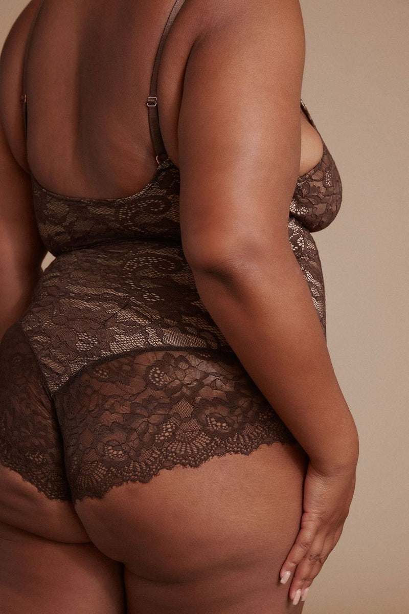 Shaping Lace Shapewear Bodysuit